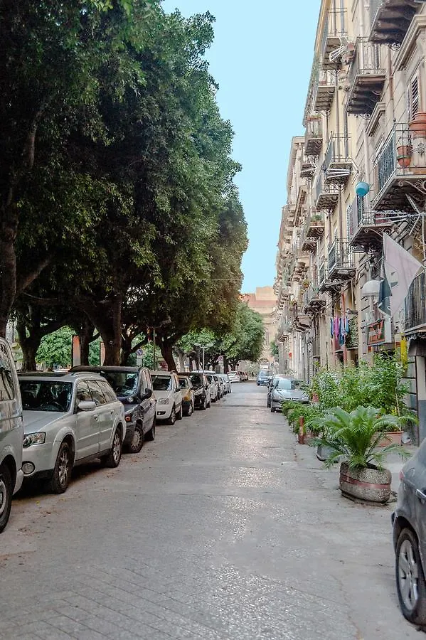 L'Opera Buffa Bed & Breakfast Palermo