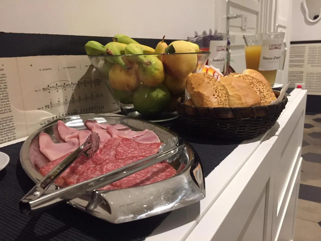 Nocleg ze śniadaniem Bed and Breakfast L'Opera Buffa Palermo